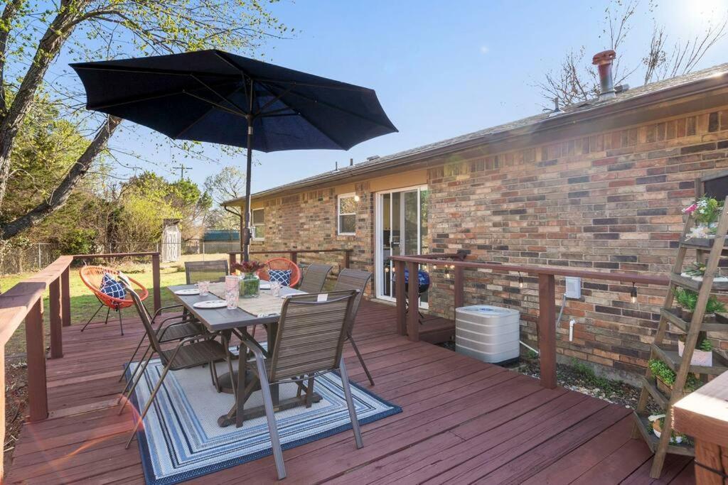 Muskogee Guest Favoritehuge Yardcoffee Bar! Villa Exterior photo